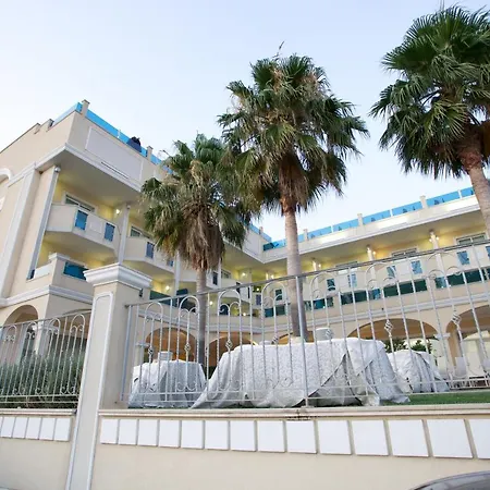 Hotel Gardenia 4*