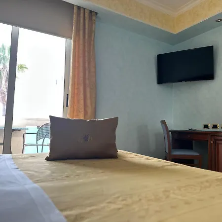 Hotel Gardenia Lazzaro