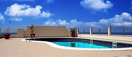 嘉尔德尼亚酒店