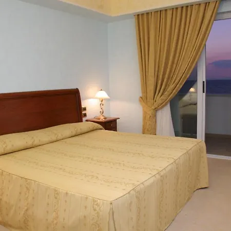 嘉尔德尼亚酒店