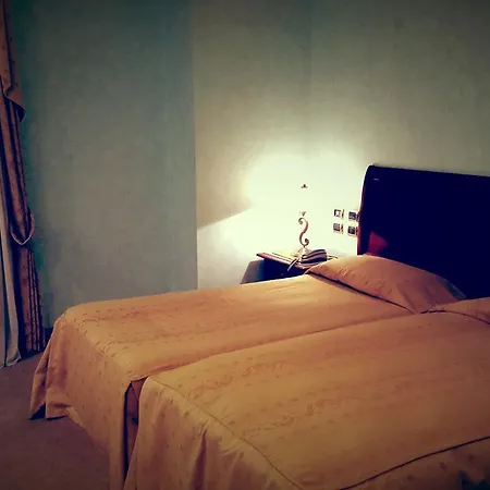Gardenia Hotel 4*